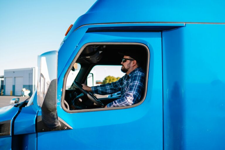 Commercial Driver’s License (CDL) Overview: Protecting Your Livelihood with Legal Traffic Violation Defense