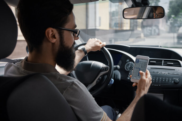 Understanding California’s Vehicle Code 23123: Distracted Driving Laws and Consequences