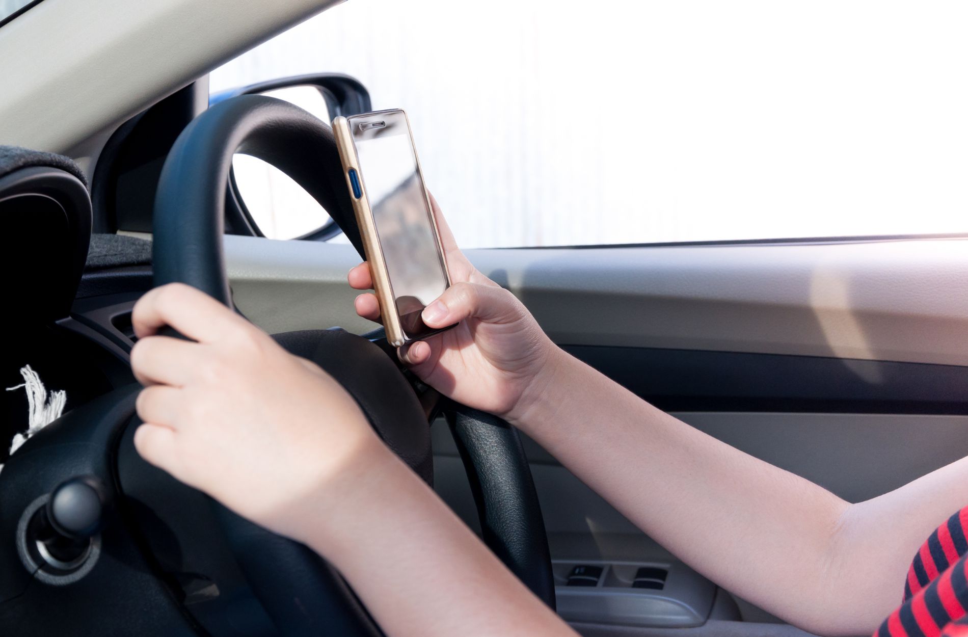 Cell Phone & Distracted Driving Laws
